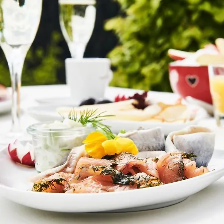 Kronelamm Im Schwarzwald 4* Бад-Тайнах-Цавельштайн