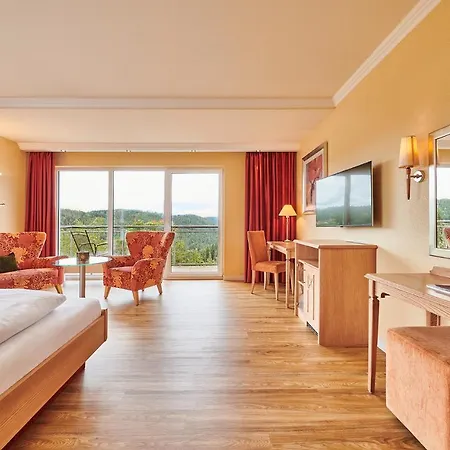 Kronelamm Im Schwarzwald 4*