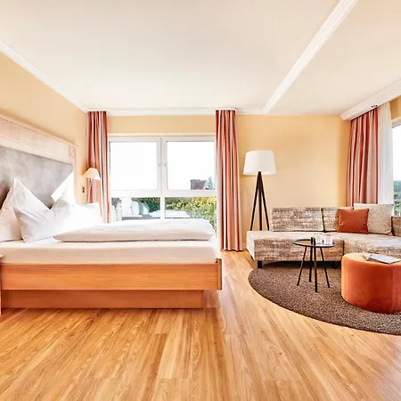 Kronelamm Im Schwarzwald 4*