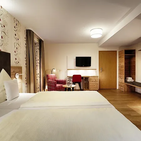 Berlins Kronelamm Hotel 4*