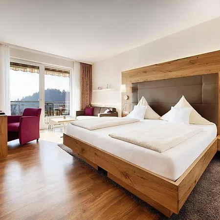 Kronelamm Im Schwarzwald Отель Бад-Тайнах-Цавельштайн