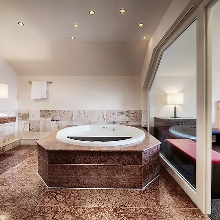 Kronelamm Im Schwarzwald