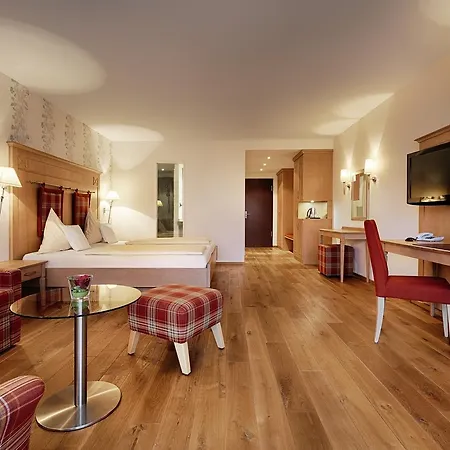 Kronelamm Im Schwarzwald