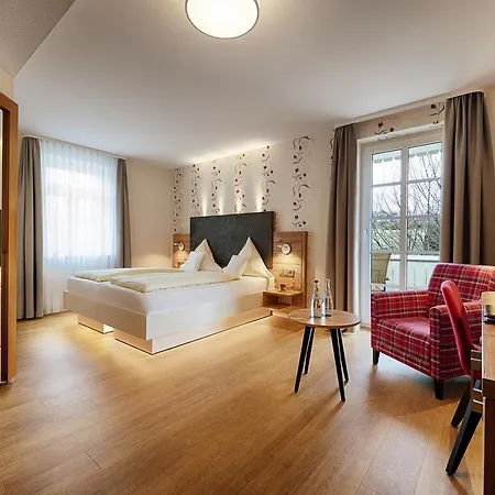 Hotel Berlins Kronelamm 4*